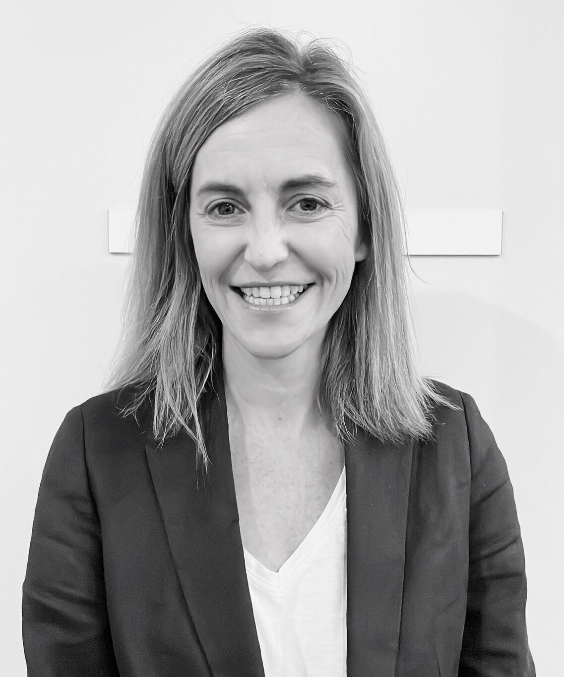 Dr Cathy Nicholas